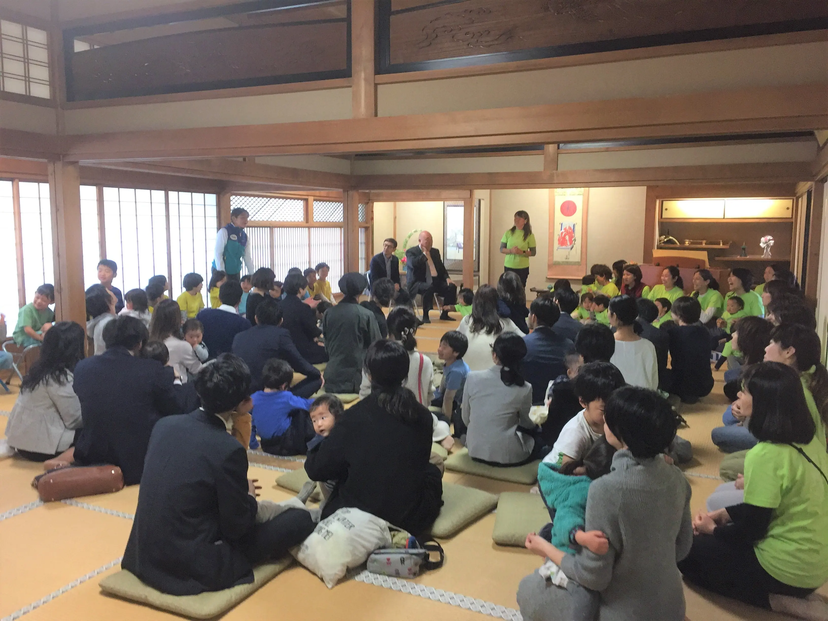 まちの保育園 鎌倉 が2度目の入園式を行ないました 面白法人カヤック まちの保育園 鎌倉 が2度目の入園式を行ないました 面白法人カヤック