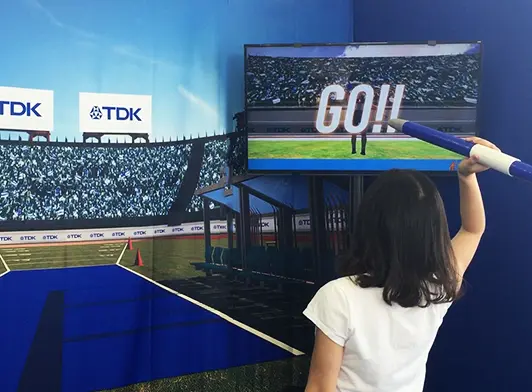 “Super Javelin Throw” in TDK PR booth at IAAF World Championships Beijing